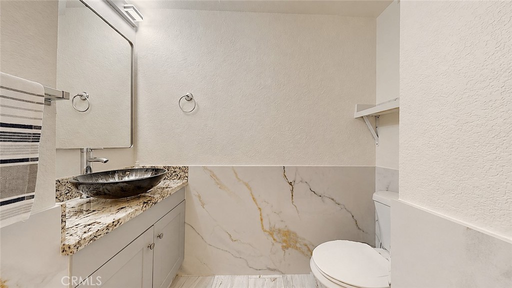 206 River Pointe Property Photo 23