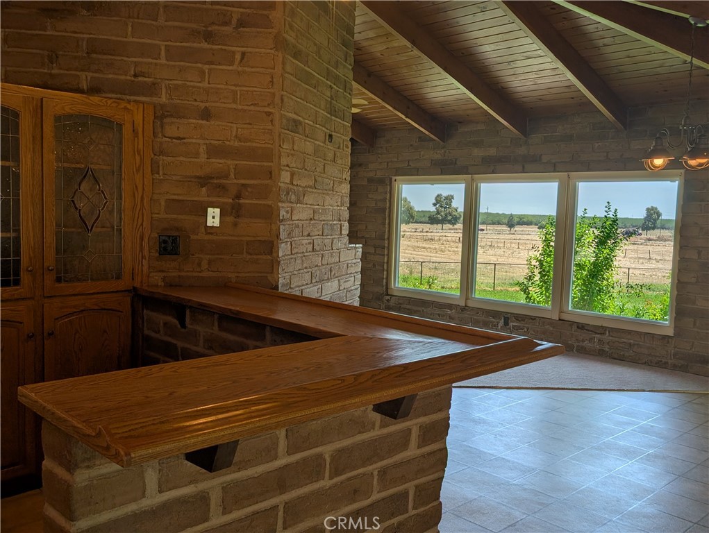 4240 Los Olivos Rd Property Photo 6