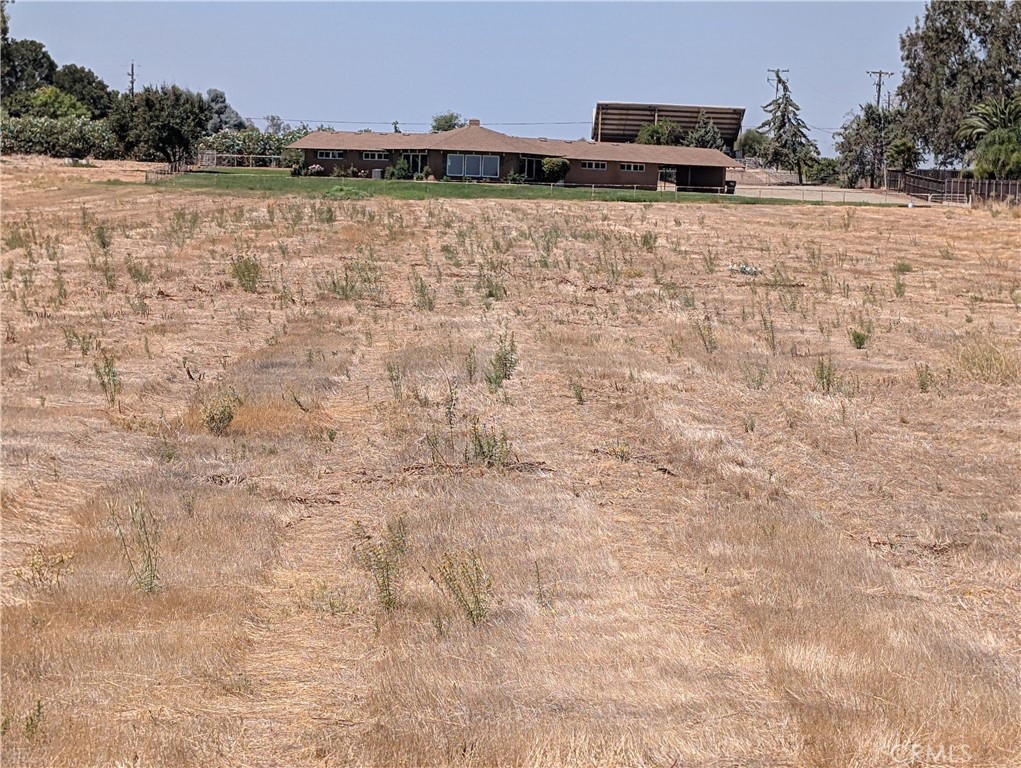4240 Los Olivos Rd Property Photo 17