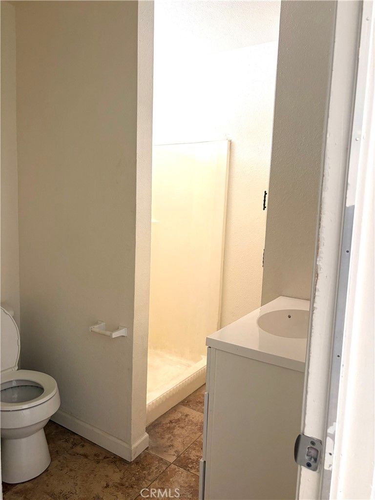 455 Columbia Property Photo 14