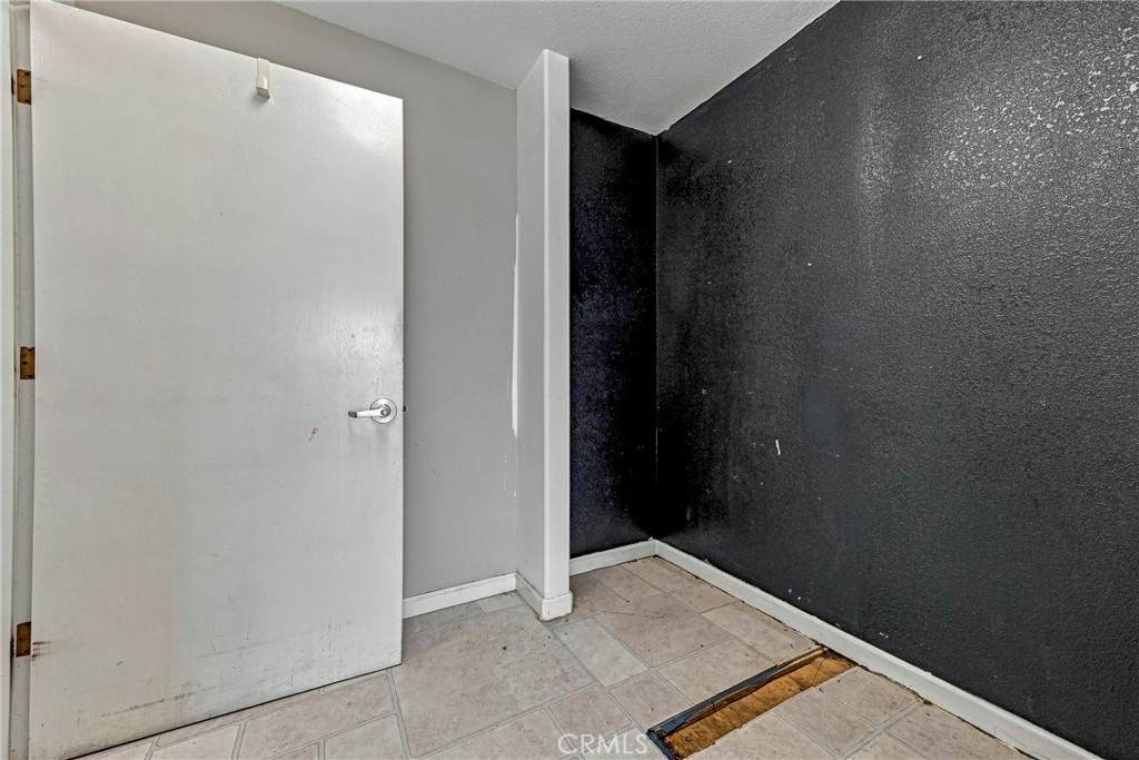 701 Broadway Property Photo 17