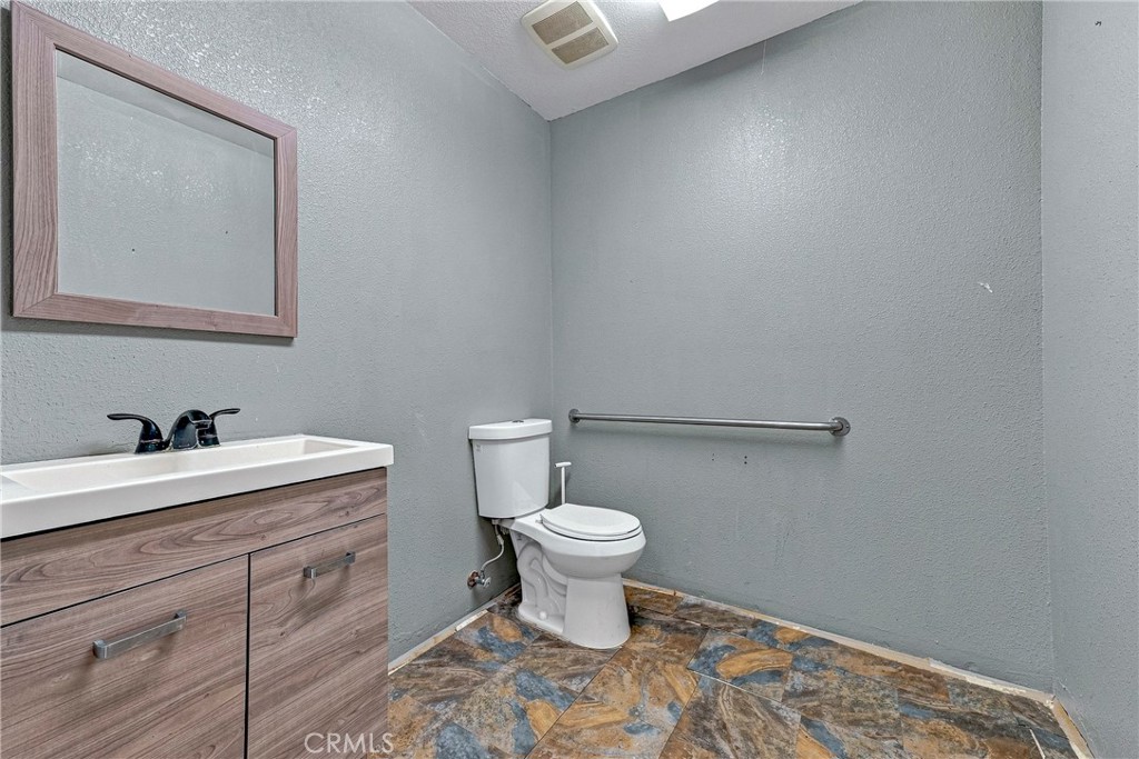 701 Broadway Property Photo 18