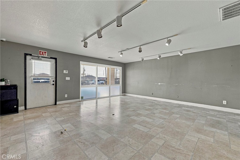 701 Broadway Property Photo 26