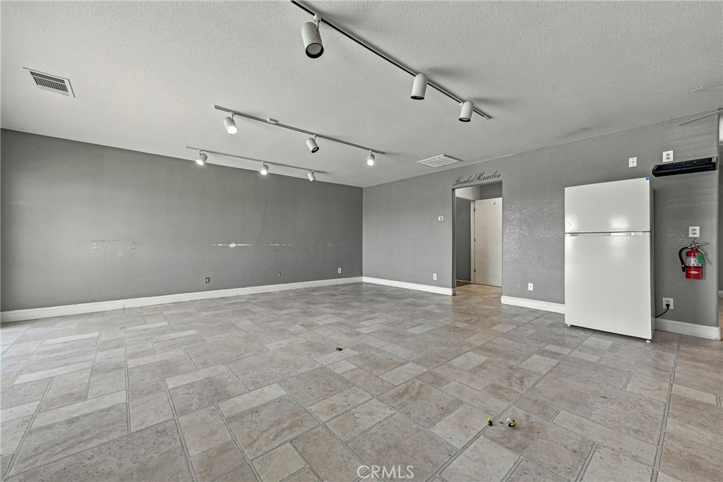 701 Broadway Property Photo 28