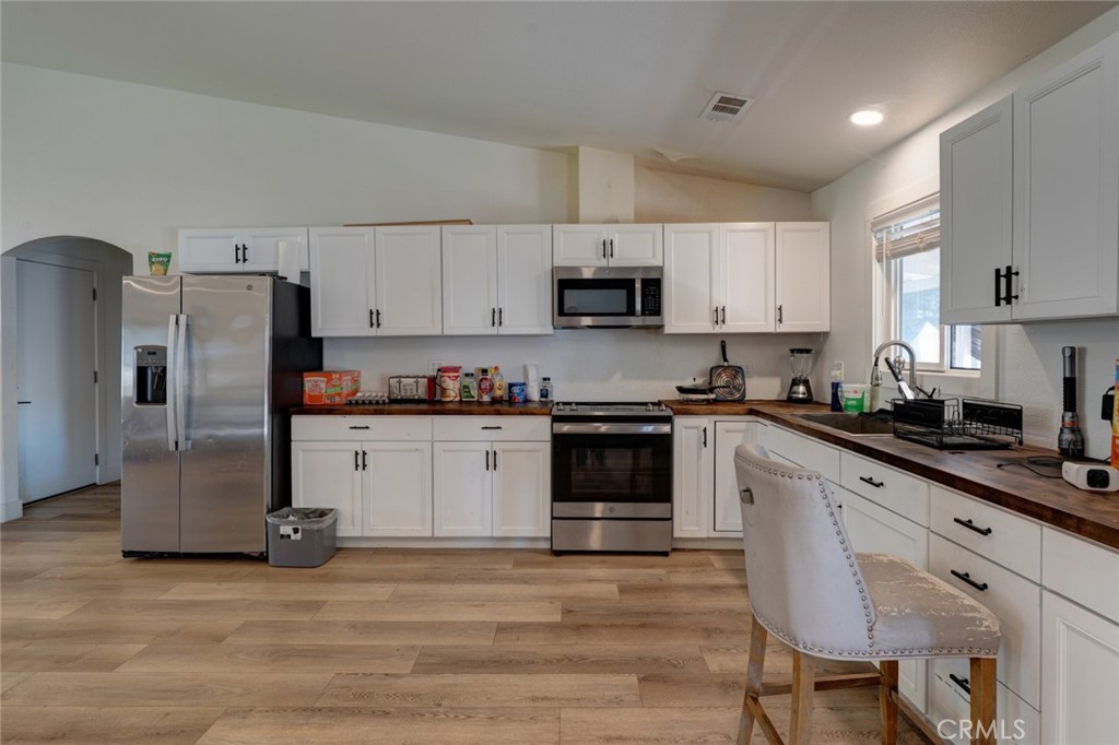 561 Rushing Road Property Photo 13