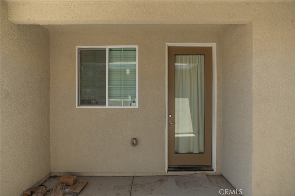 4869 Langley Way Property Photo 2