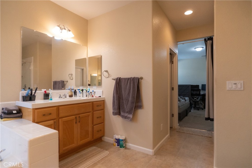 4869 Langley Way Property Photo 16