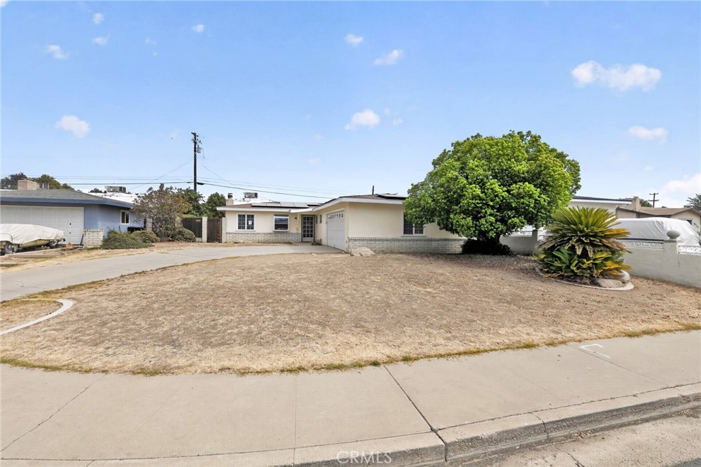3804 Laverne Property Photo 5