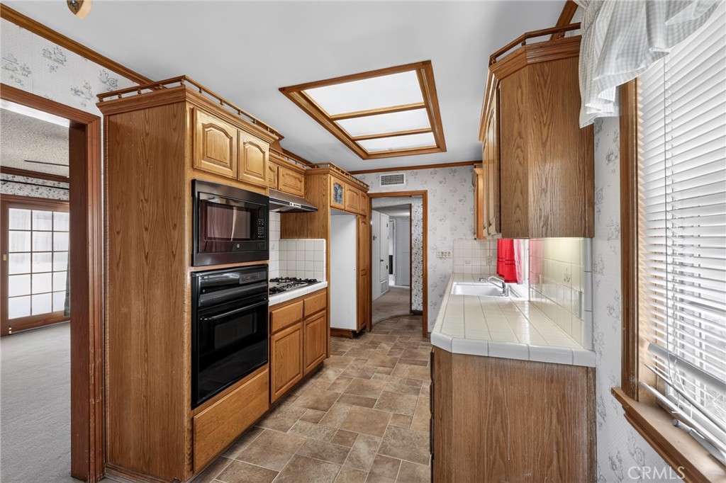 3804 Laverne Property Photo 19