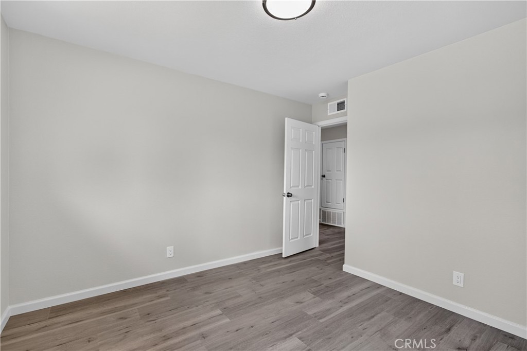 698 Roberts Court Property Photo 19
