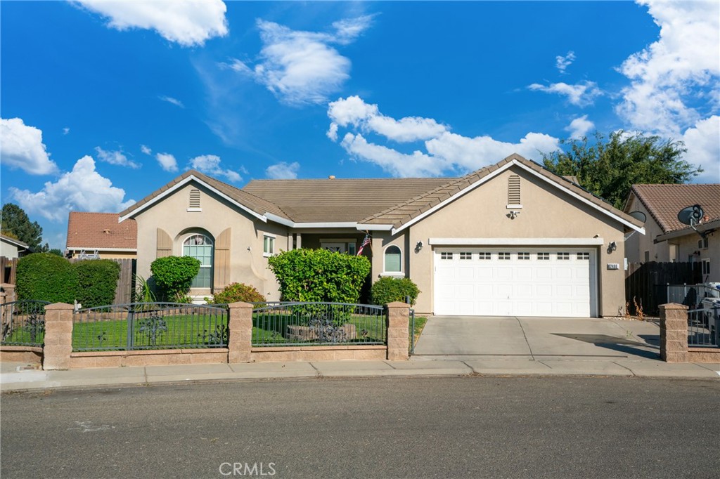 2480 Boulder Drive Property Photo 1