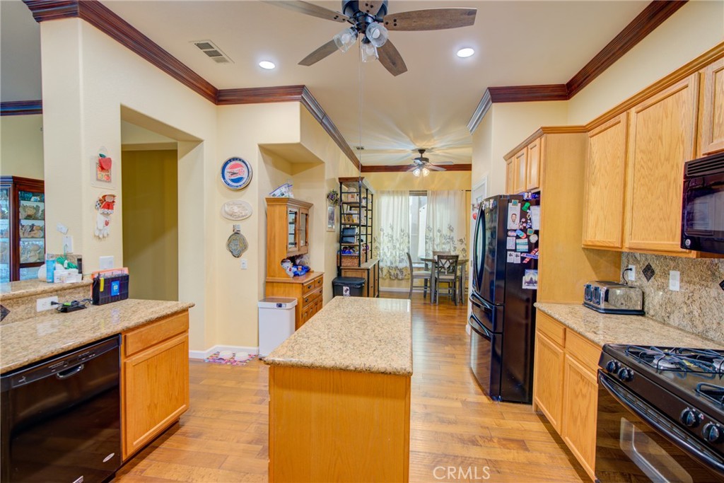 2480 Boulder Drive Property Photo 5