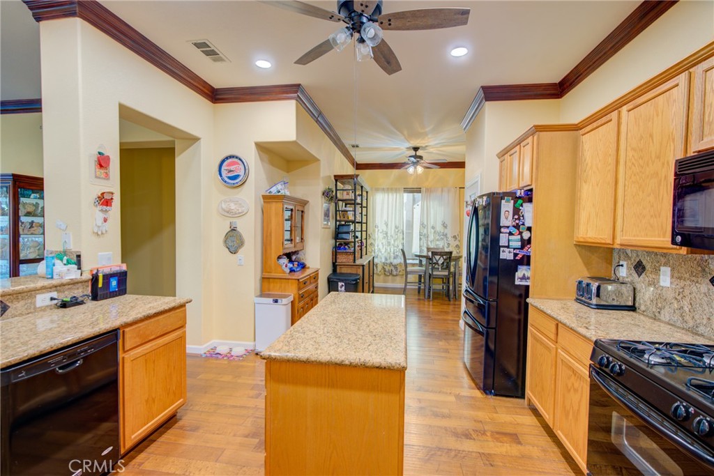 2480 Boulder Drive Property Photo 5