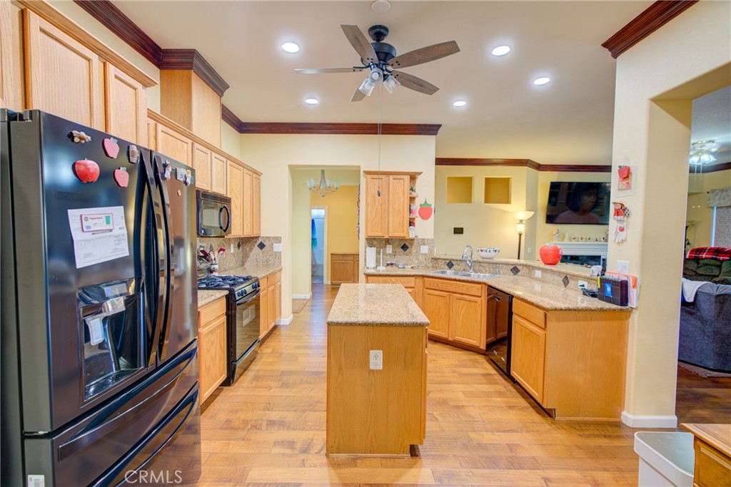 2480 Boulder Drive Property Photo 6