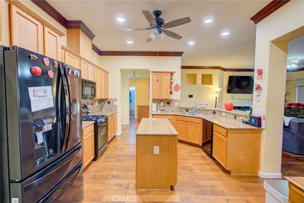 2480 Boulder Drive Property Photo 6