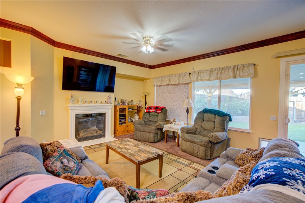 2480 Boulder Drive Property Photo 8