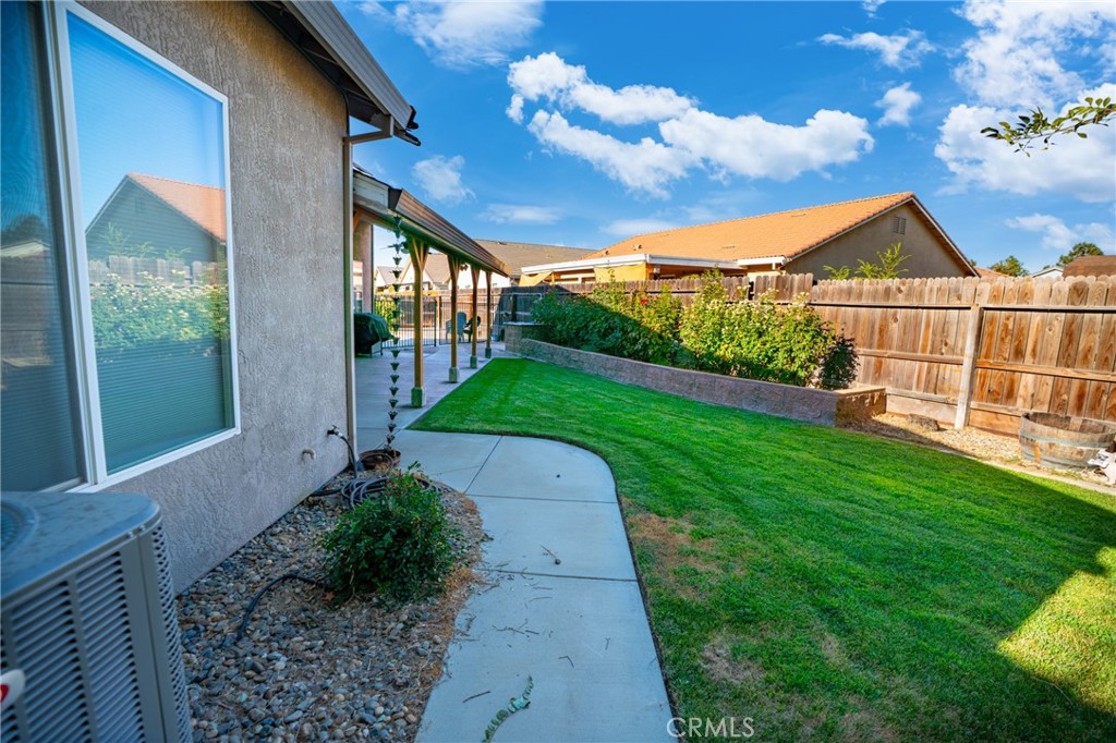 2480 Boulder Drive Property Photo 10