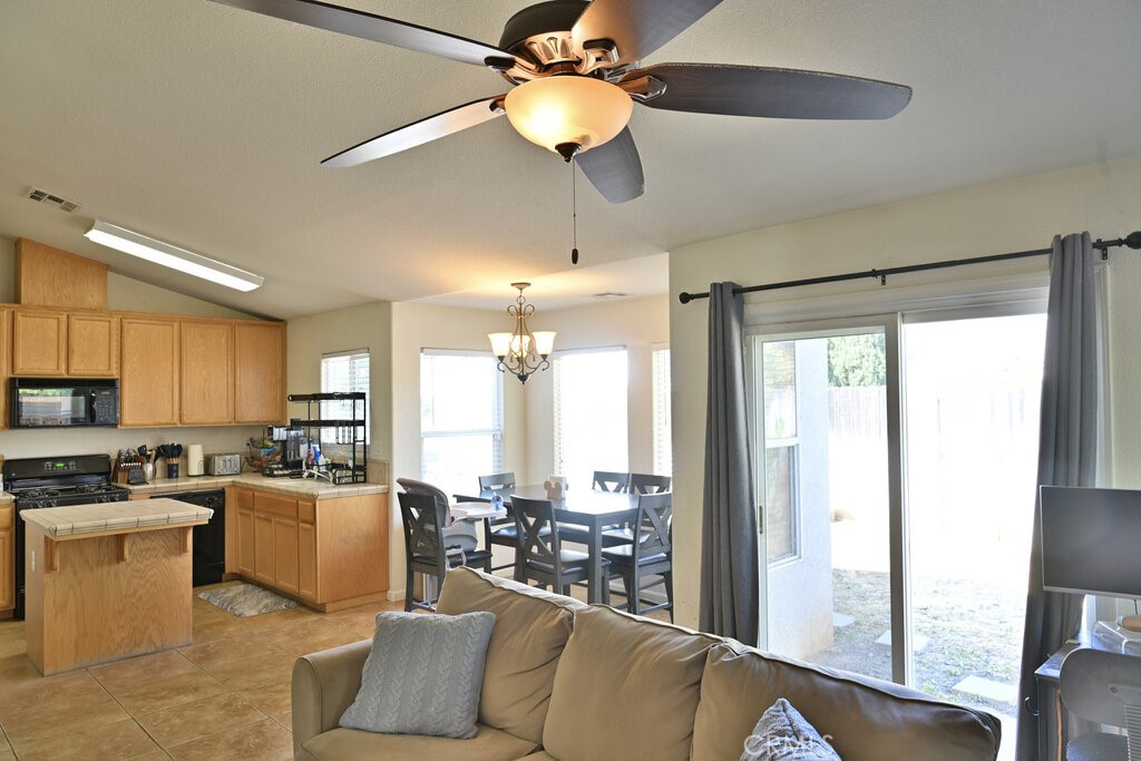 537 Alfarata Boulevard Property Photo 8