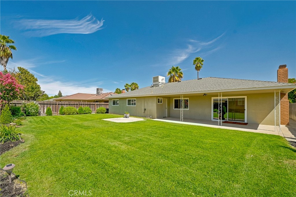 190 Kadota Property Photo 41