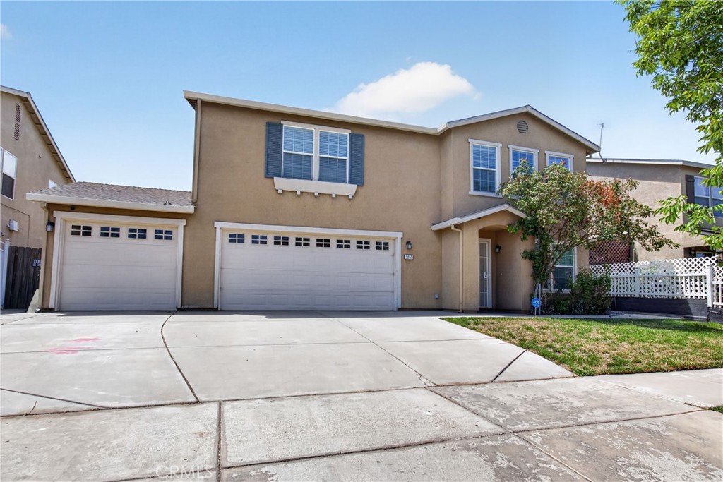 3851 Twilight Avenue Property Photo 2