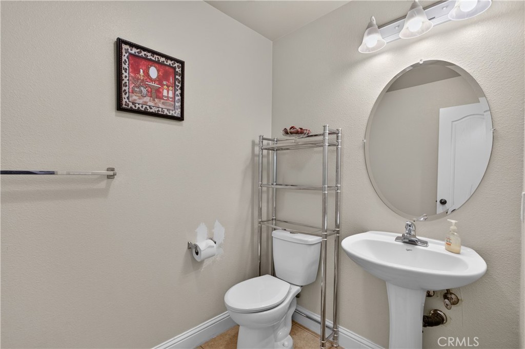 3851 Twilight Avenue Property Photo 20