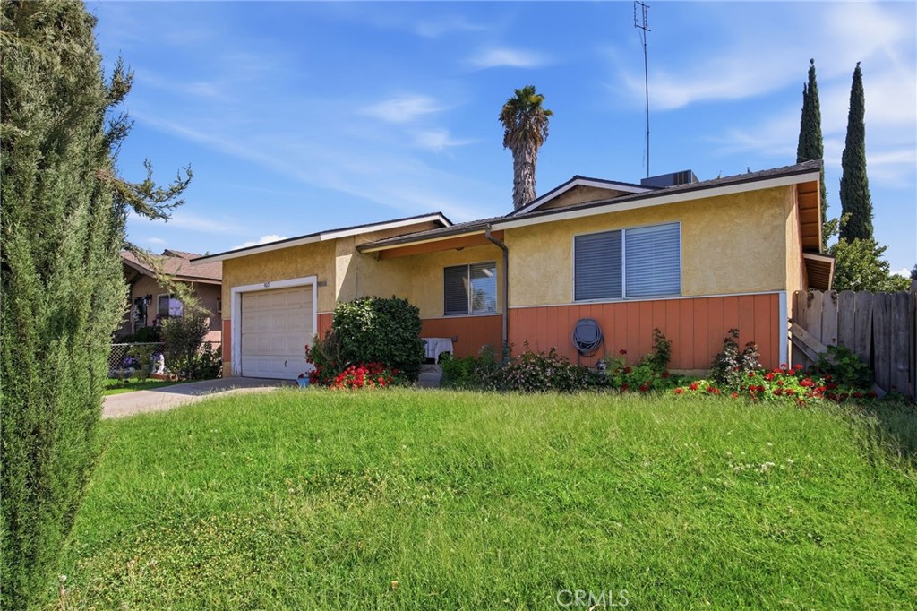 9073 Kraft Property Photo 3