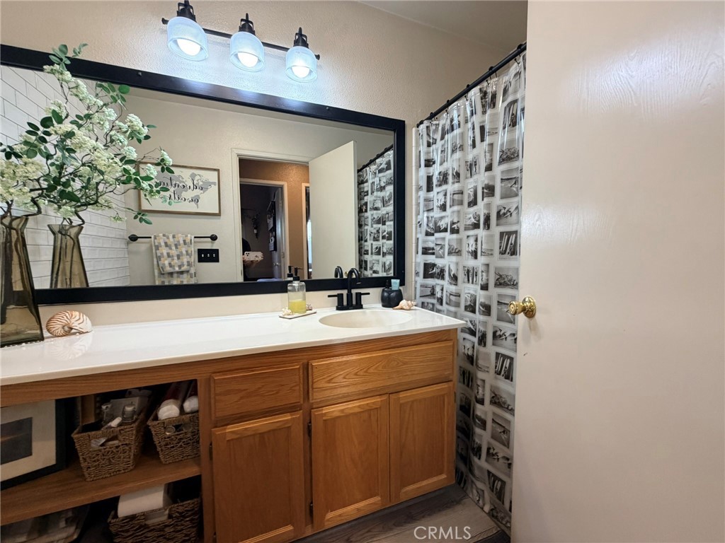 1940 Silverado Property Photo 24