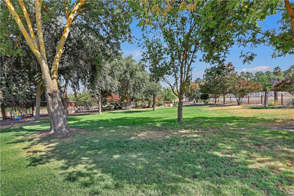 23598 Road 15 3/4 Property Photo 5