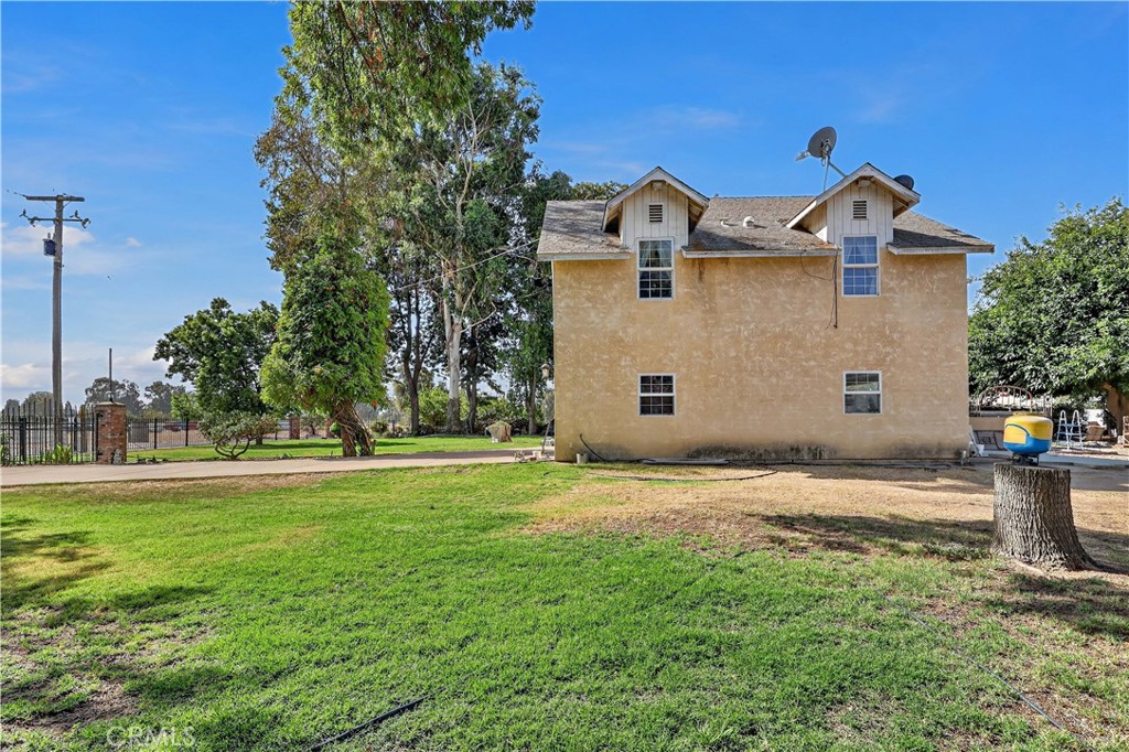 23598 Road 15 3/4 Property Photo 7