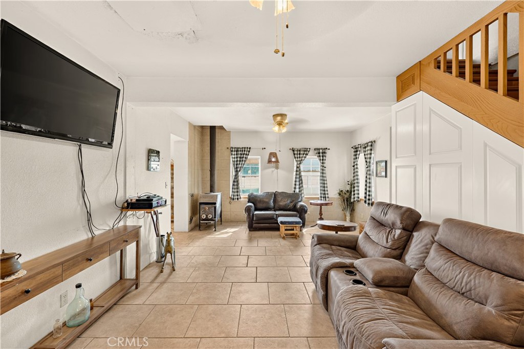 23598 Road 15 3/4 Property Photo 14