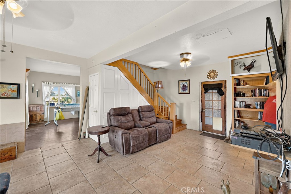 23598 Road 15 3/4 Property Photo 15