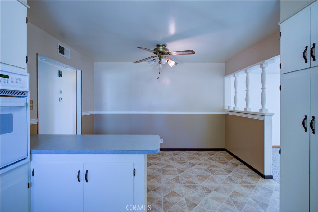 730 Juniper Property Photo 8