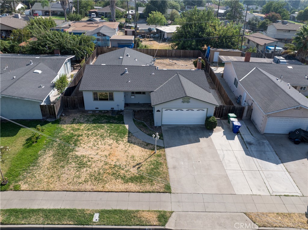 730 Juniper Property Photo 43