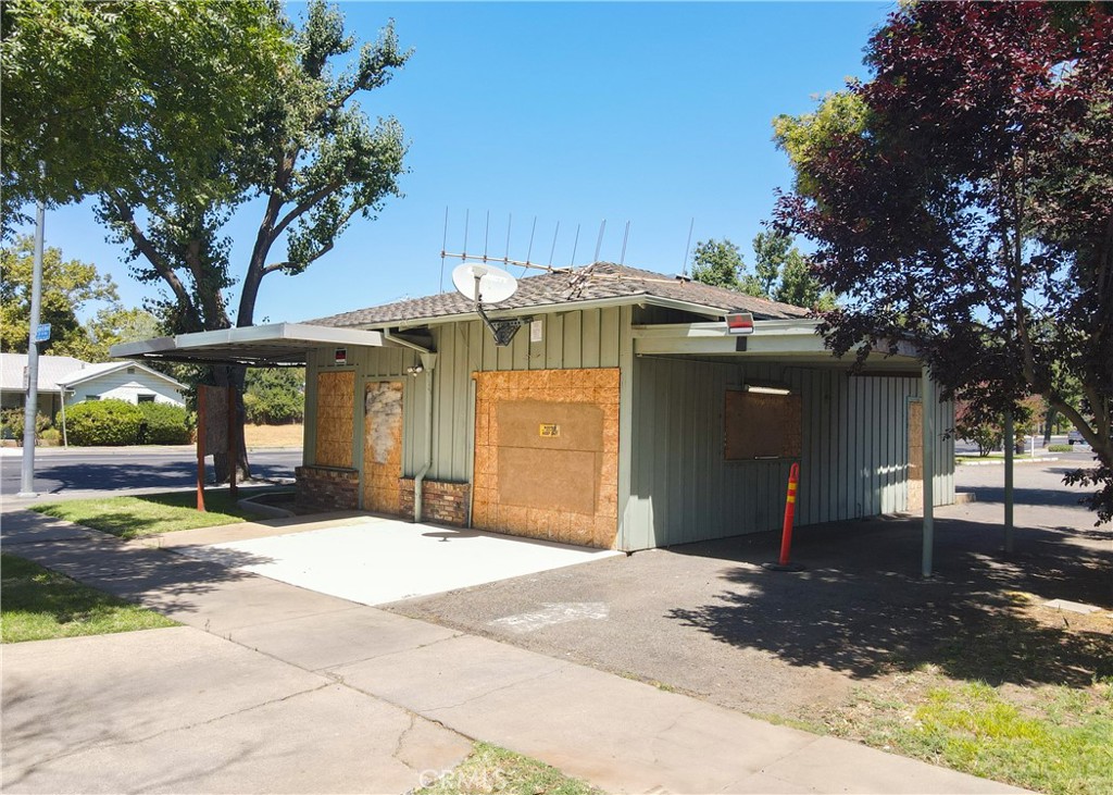 2510 M Street Property Photo 6