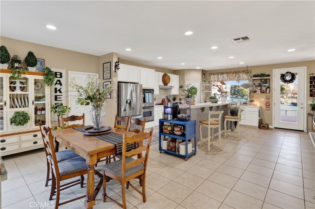 15075 Torrey Pines Property Photo 13