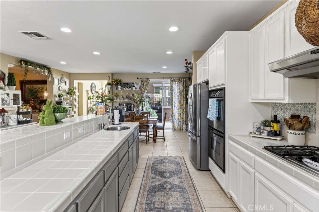 15075 Torrey Pines Property Photo 17