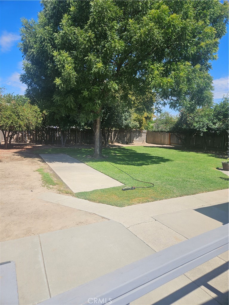 1463 Juniper Avenue Property Photo 2