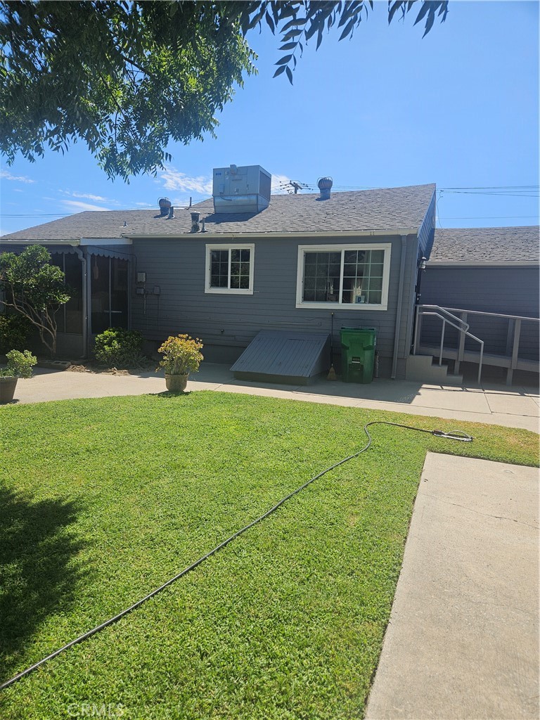 1463 Juniper Avenue Property Photo 3