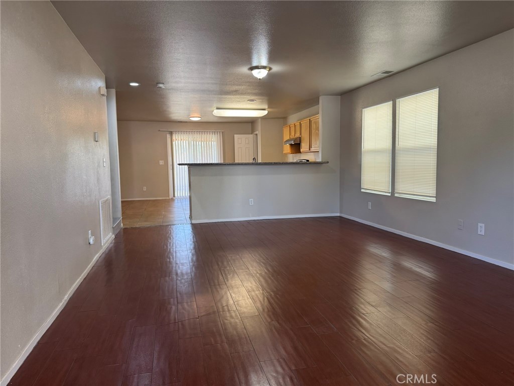1260 Brightday Property Photo 4