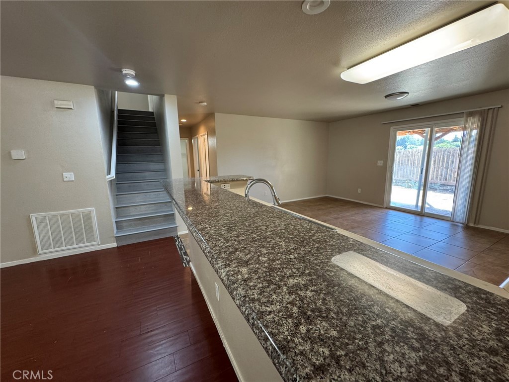 1260 Brightday Property Photo 8