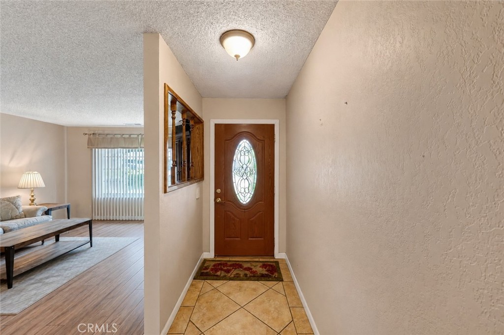385 Emerald Property Photo 5
