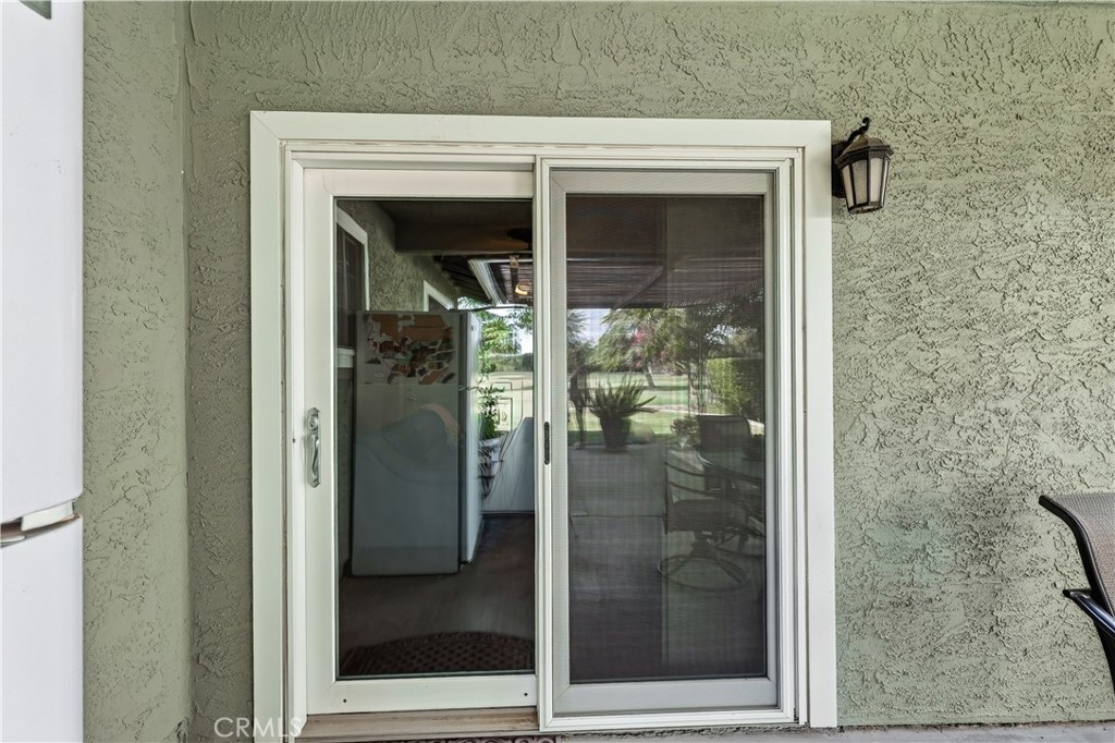 385 Emerald Property Photo 24