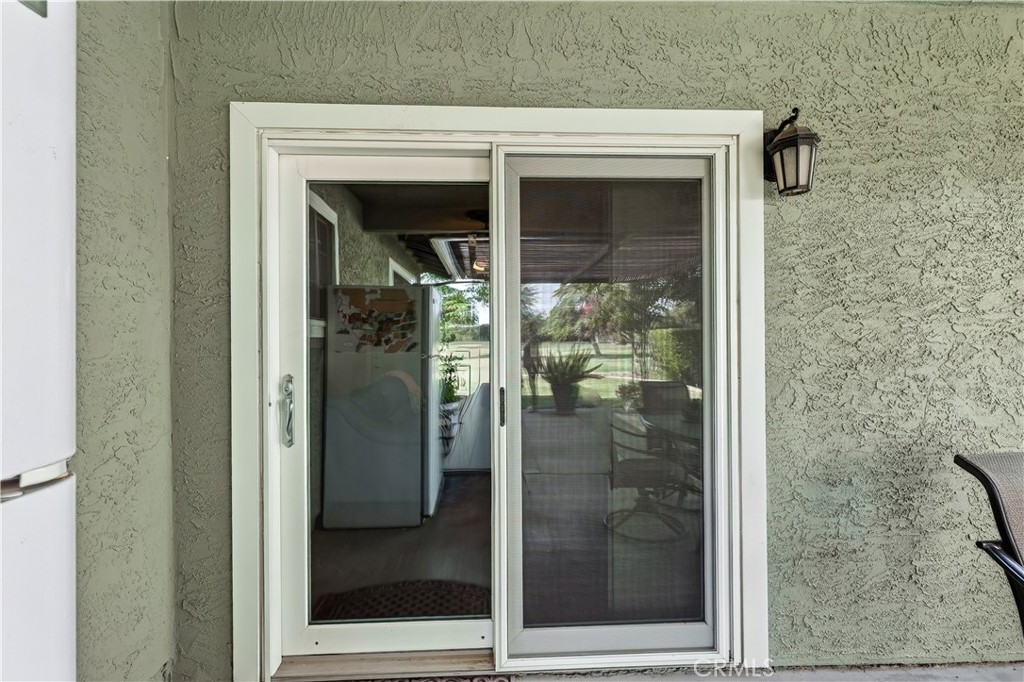 385 Emerald Property Photo 24