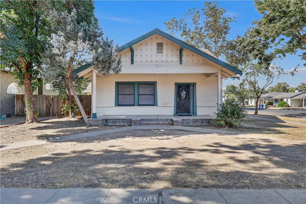 2045 O Street Property Photo 2
