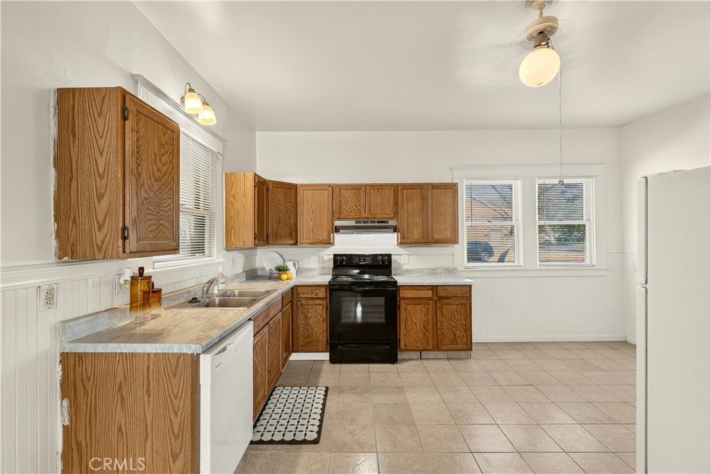 2045 O Street Property Photo 19