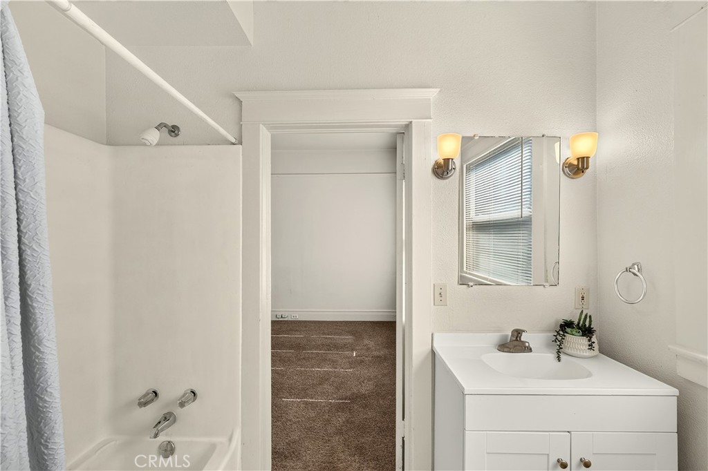 2045 O Street Property Photo 27