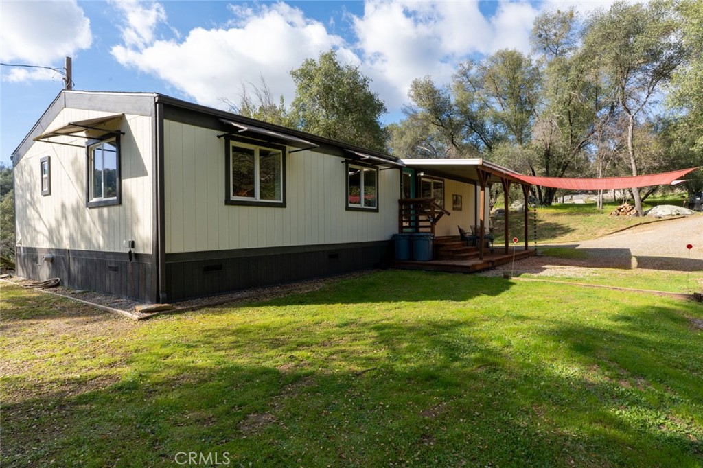 4583 & 4587 Ben Hur Property Photo 19