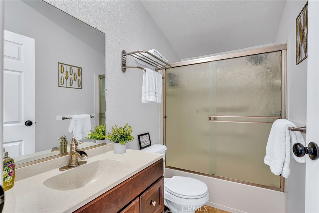 4583 & 4587 Ben Hur Property Photo 29