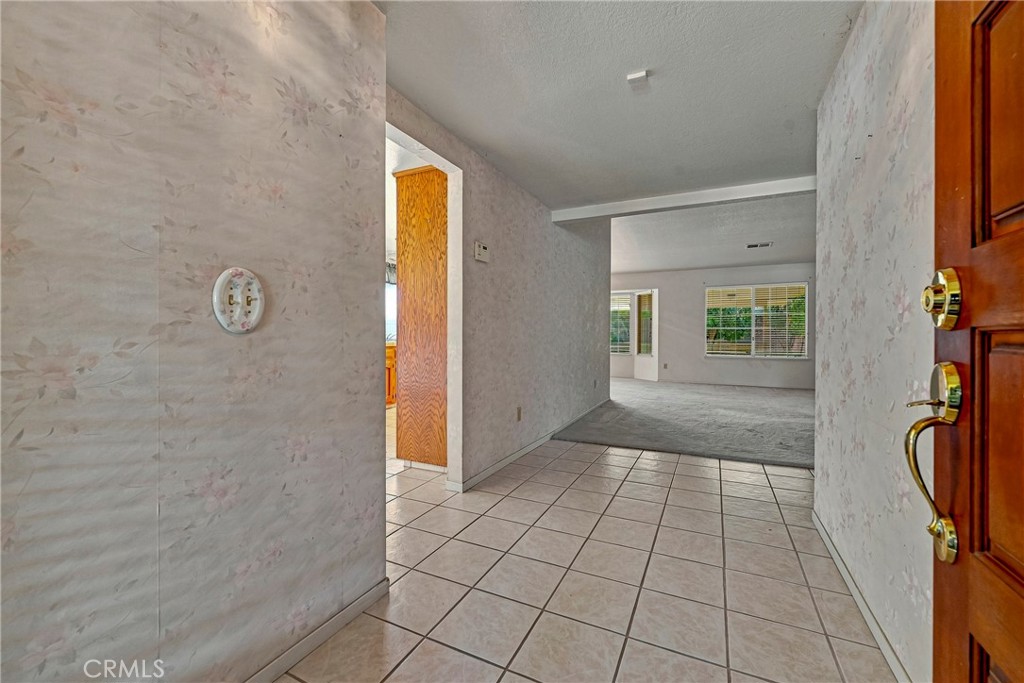 1174 Granite Court Property Photo 16