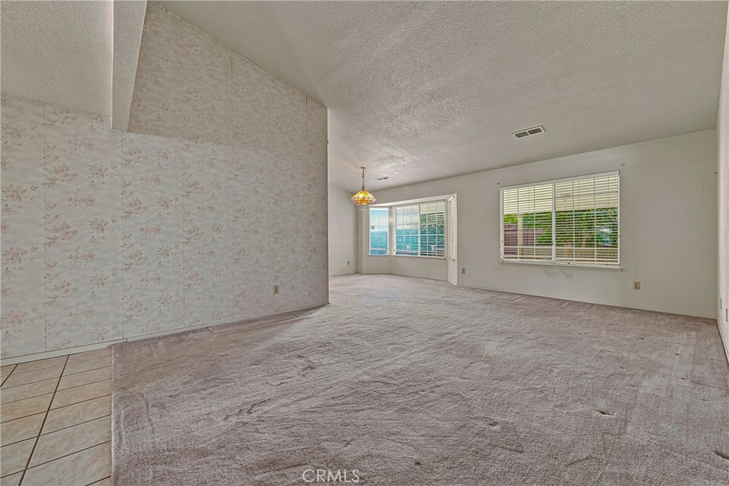 1174 Granite Court Property Photo 18